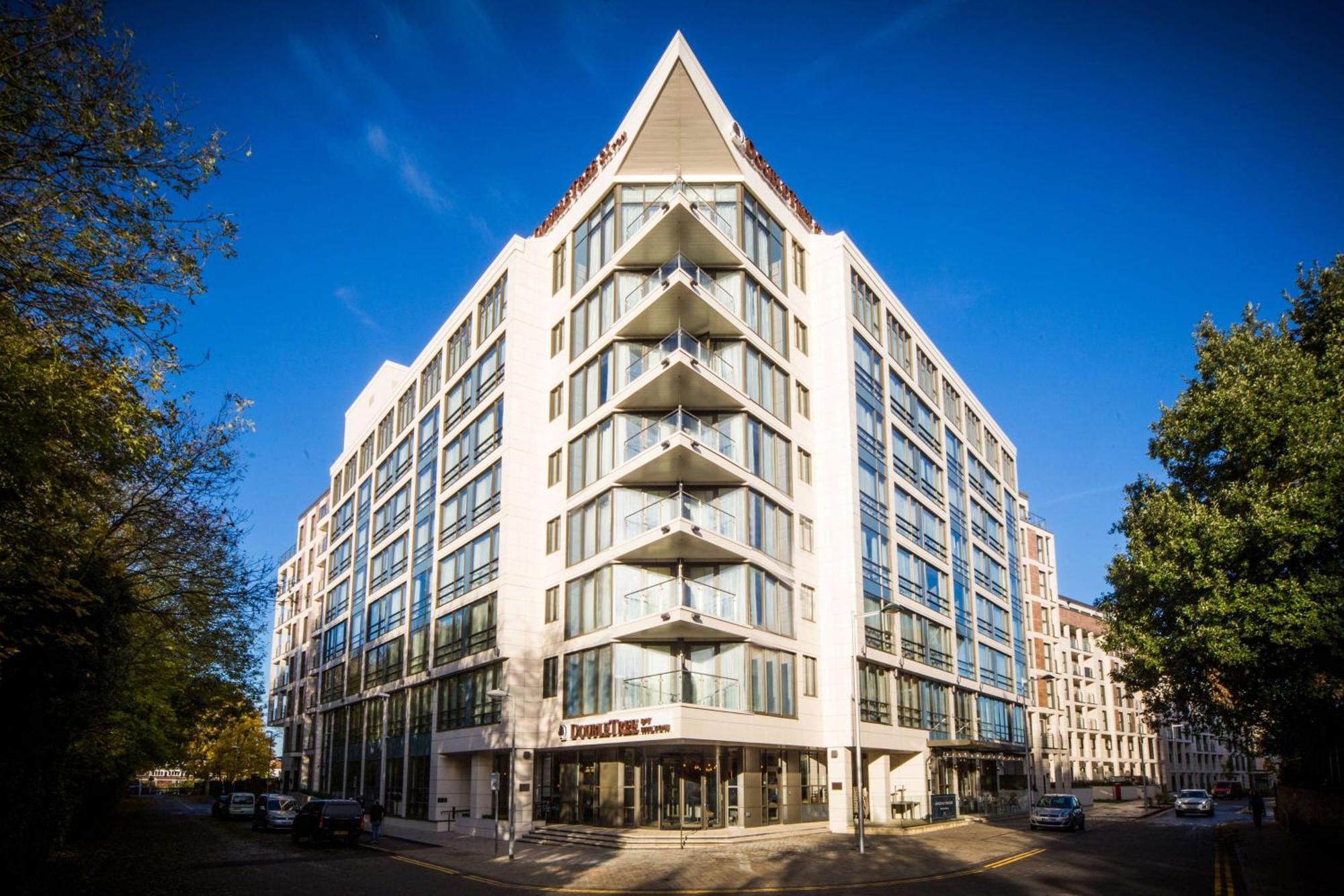 Doubletree By Hilton London Kingston Upon Thames Kingston upon Thames (Greater London) Exterior foto